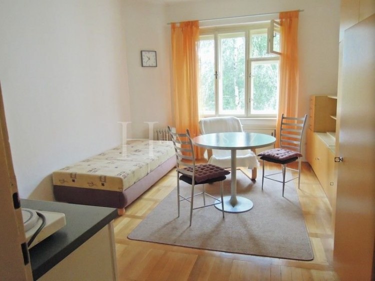 205_053025021505280822.jpg